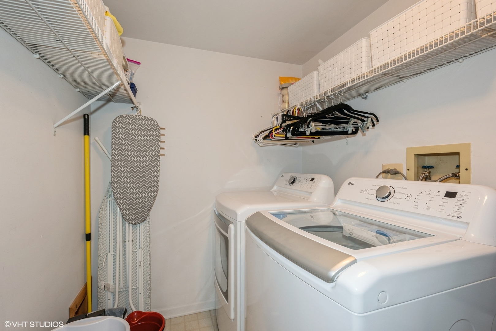353 Pembroke Court Unit: 2