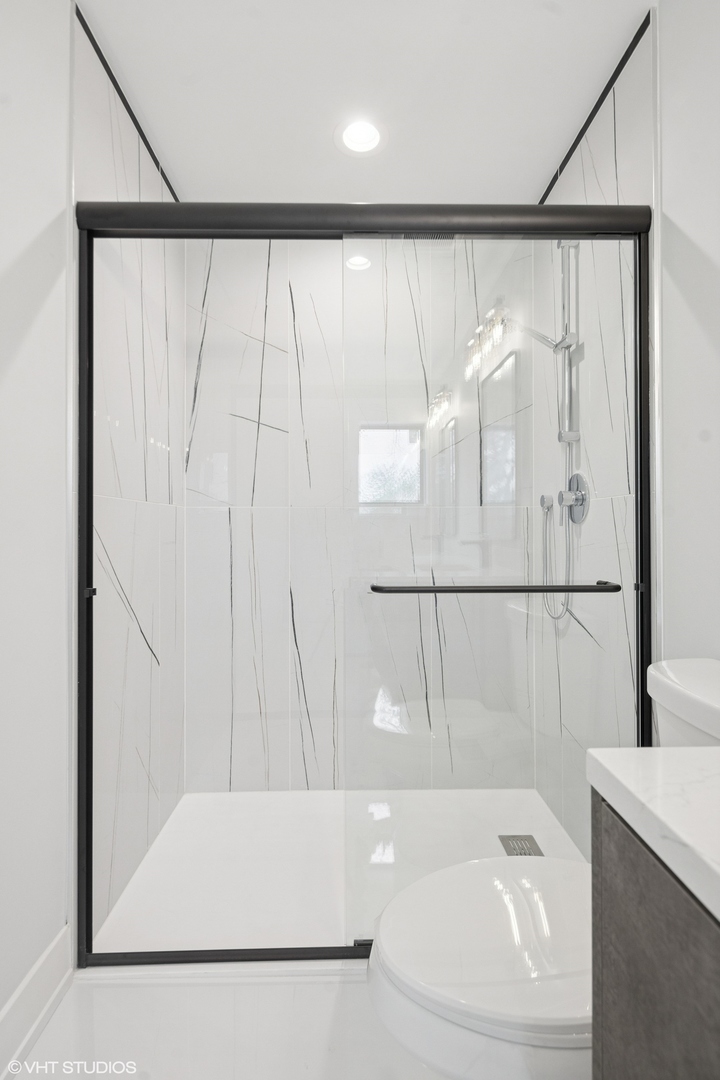 112 N Center Street Unit: A