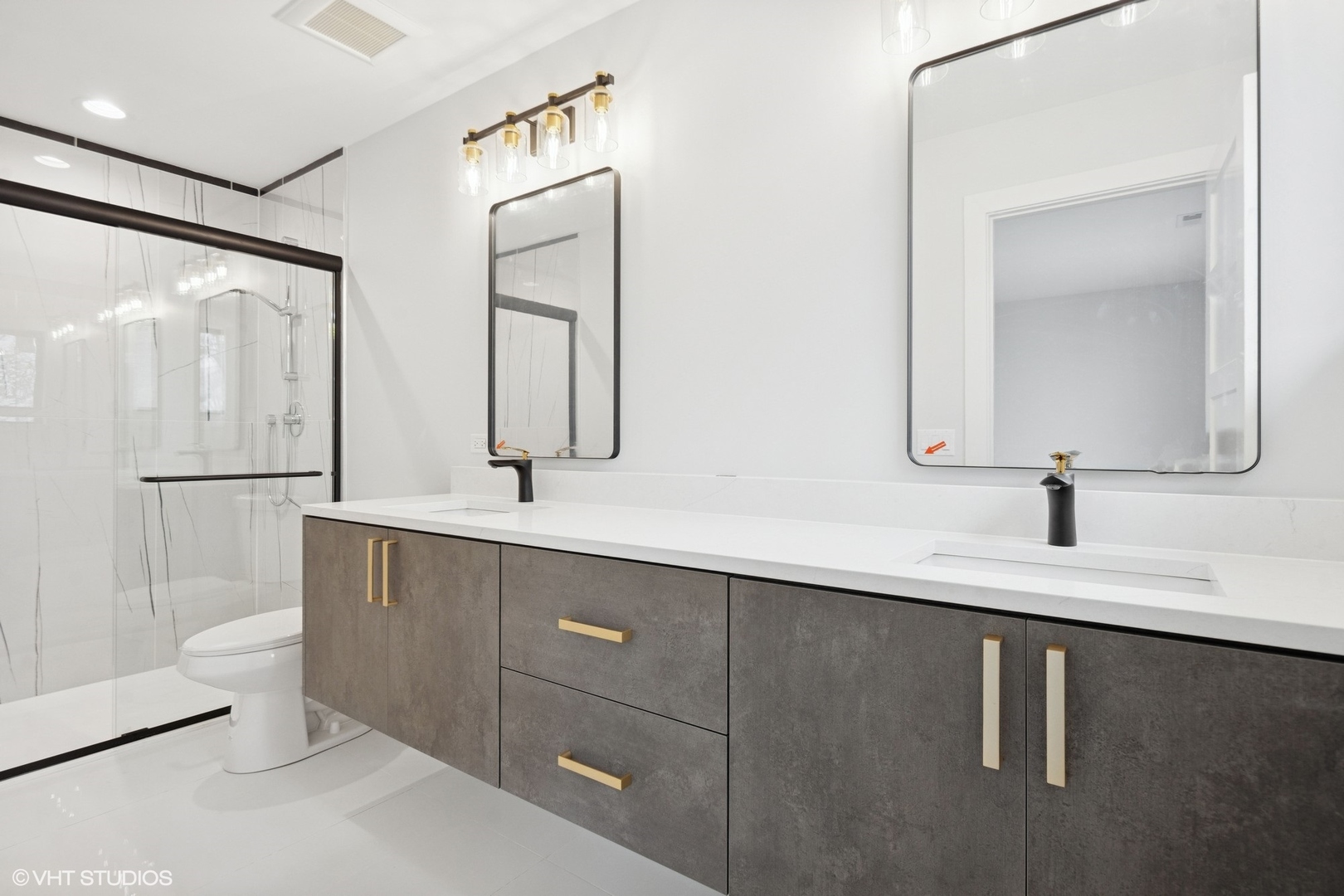 112 N Center Street Unit: A