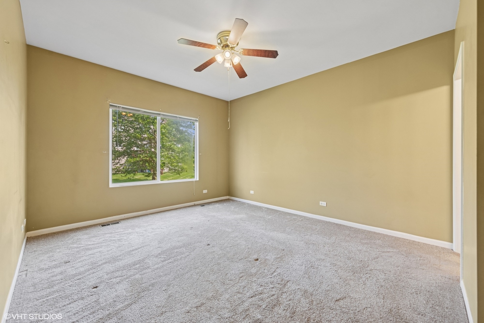 1648 Fredericksburg Lane