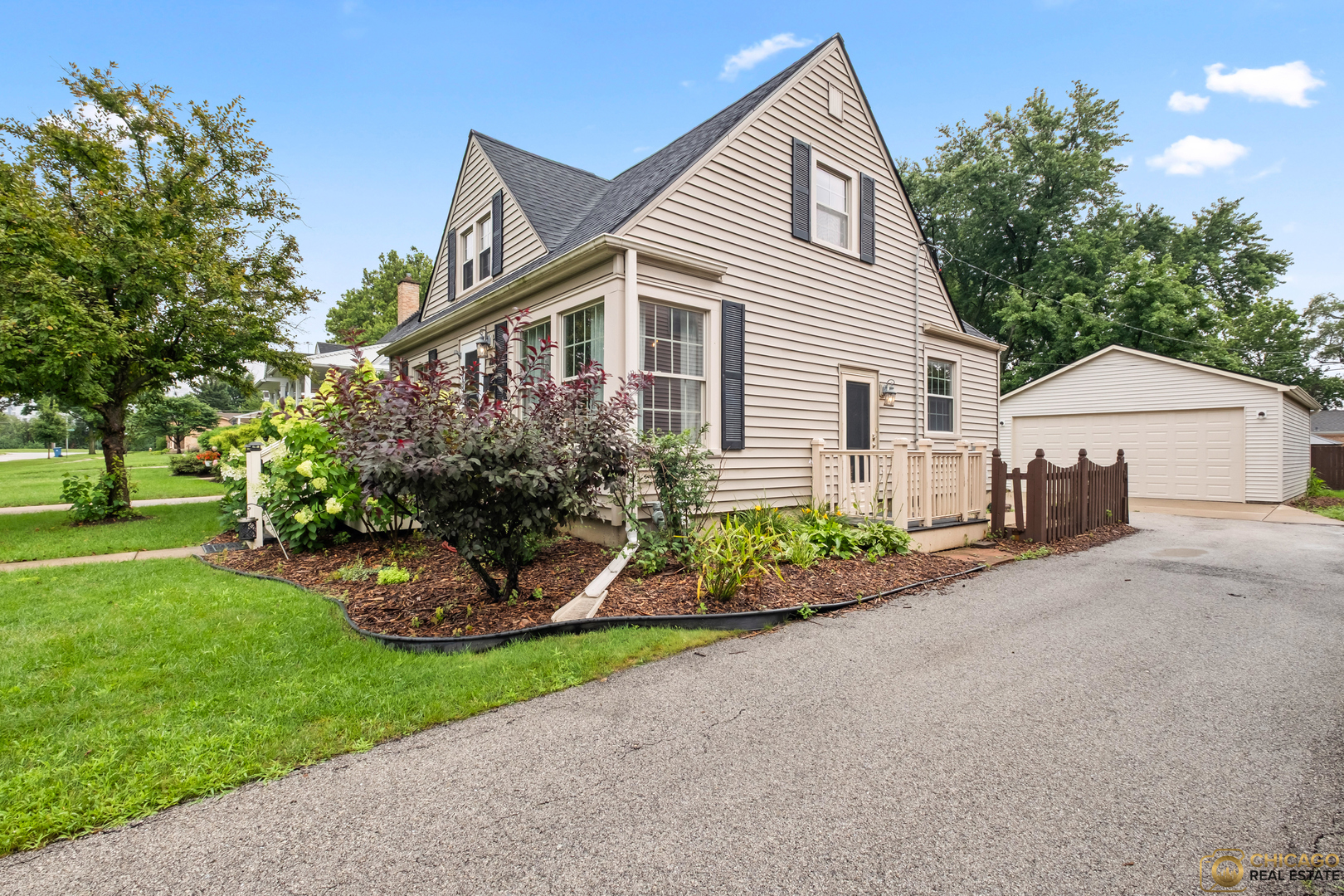 406 W Avery Street