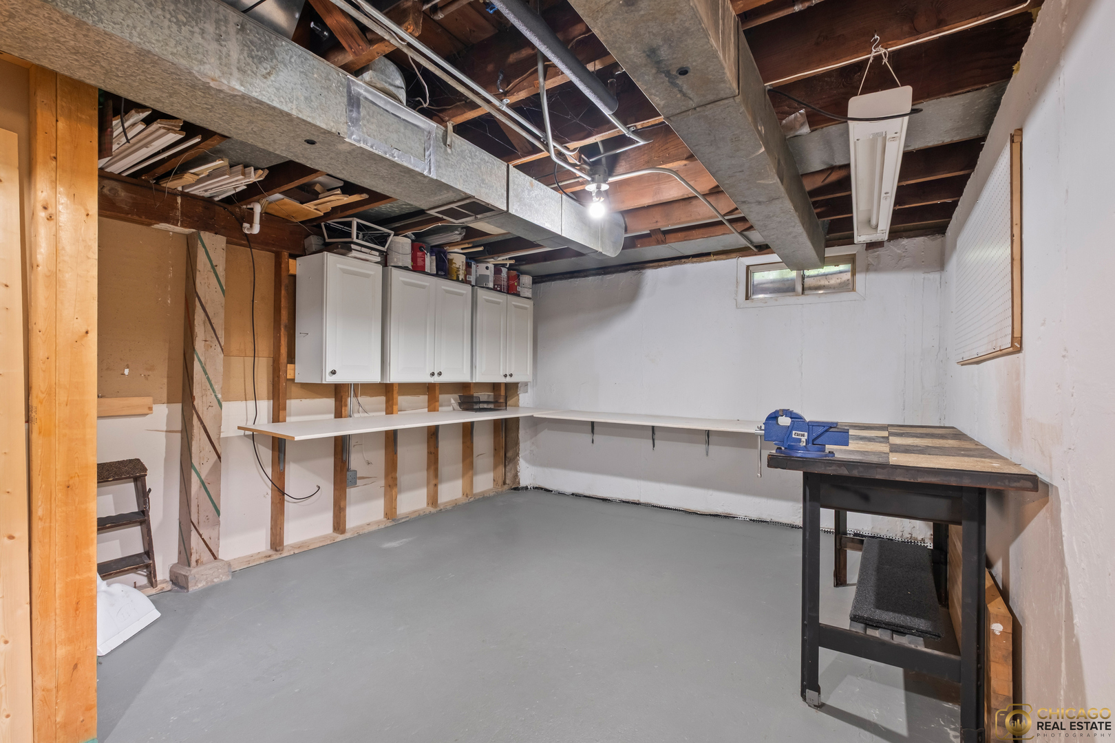 406 W Avery Street