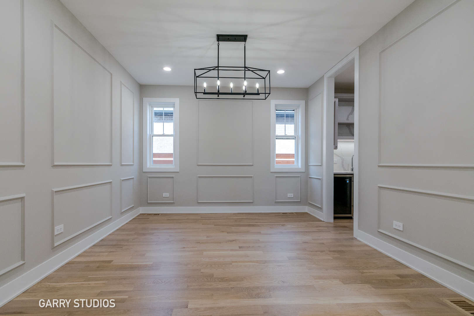 15W320 Concord Street