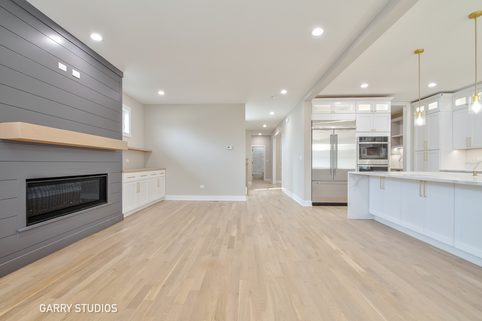 15W320 Concord Street