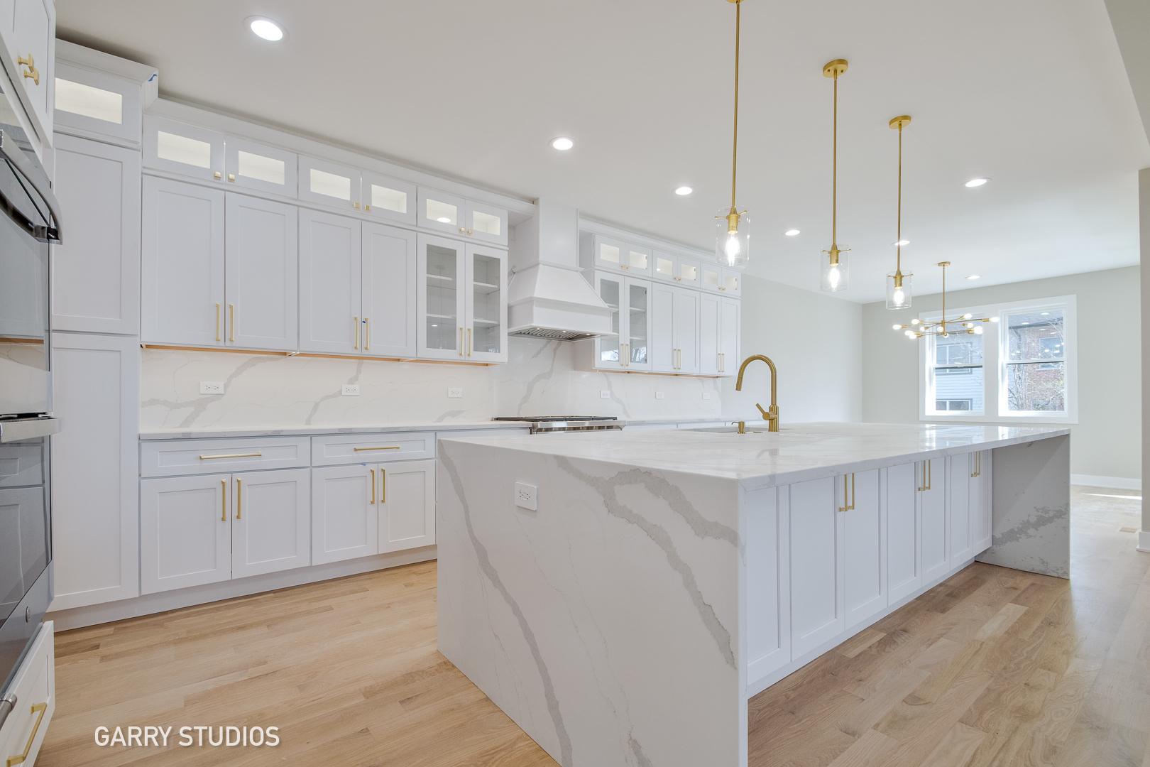 15W320 Concord Street
