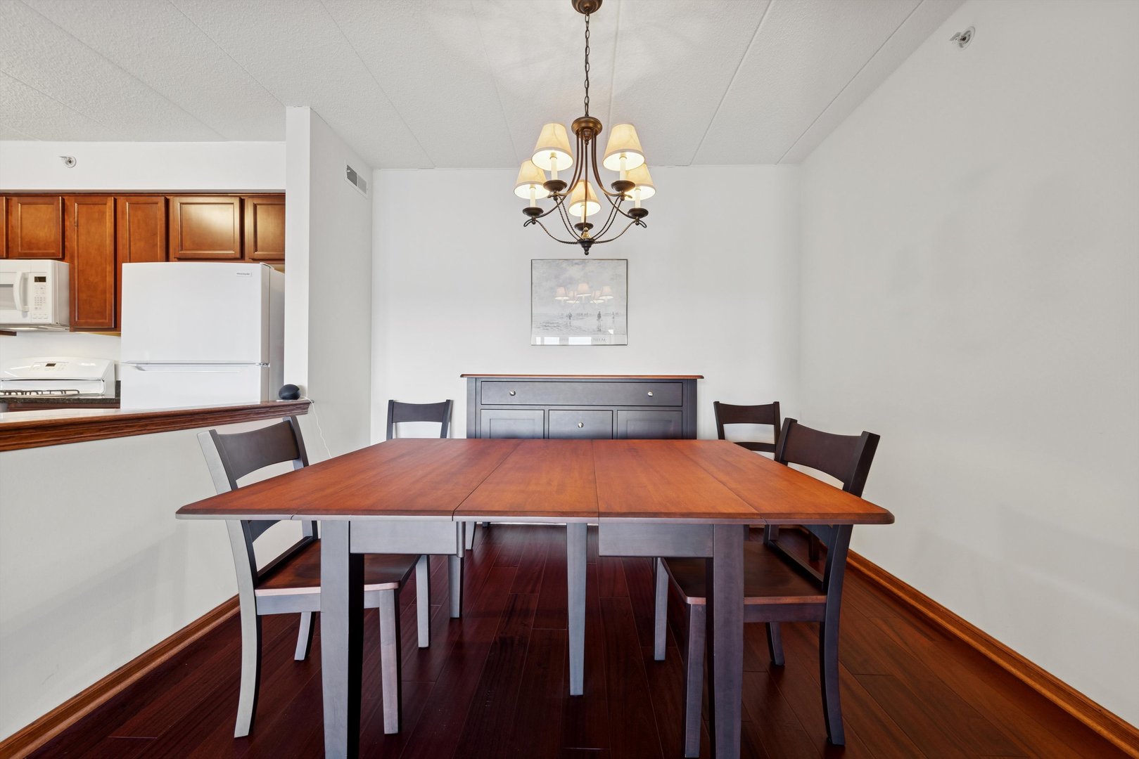 175 W BRUSH HILL Drive Unit: 404