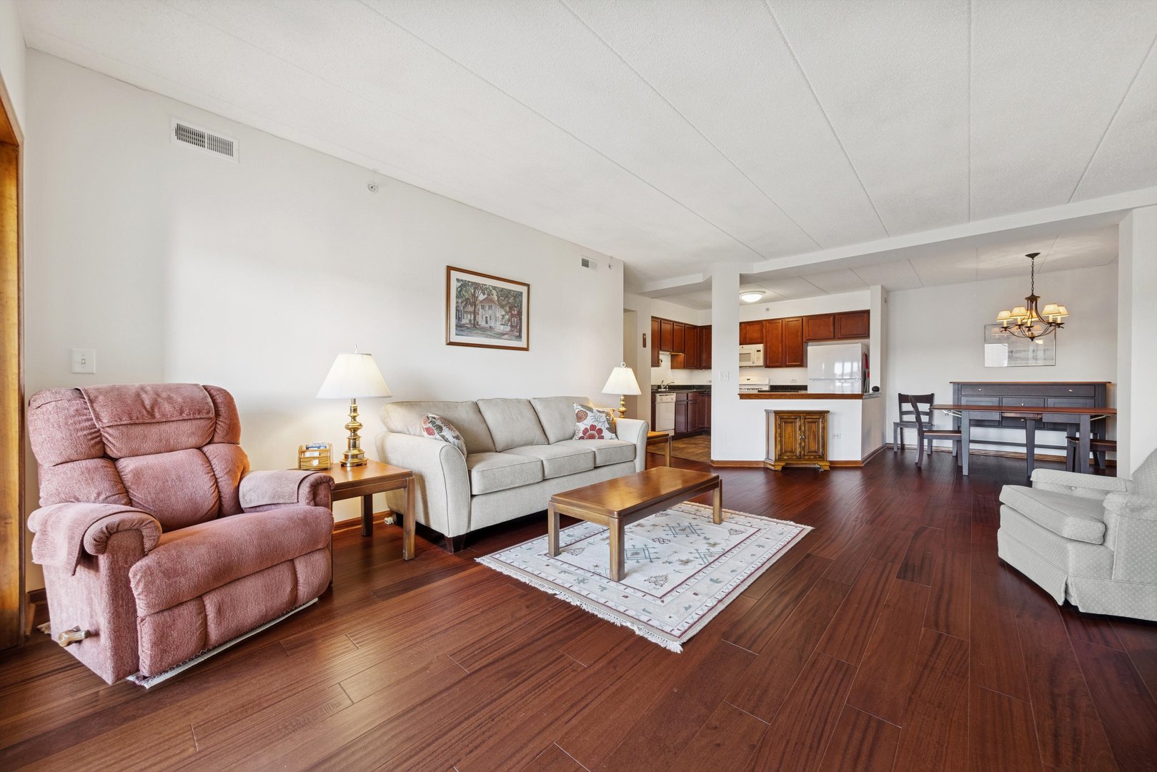 175 W BRUSH HILL Drive Unit: 404