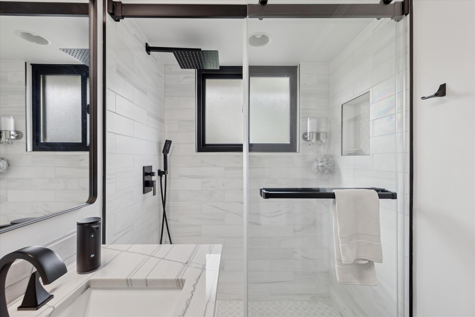 3N339 N Emroy Avenue