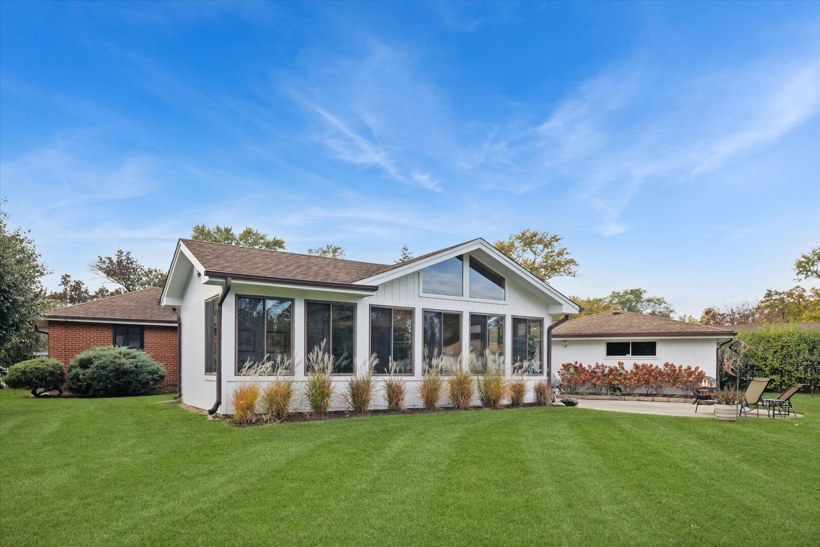 3N339 N Emroy Avenue