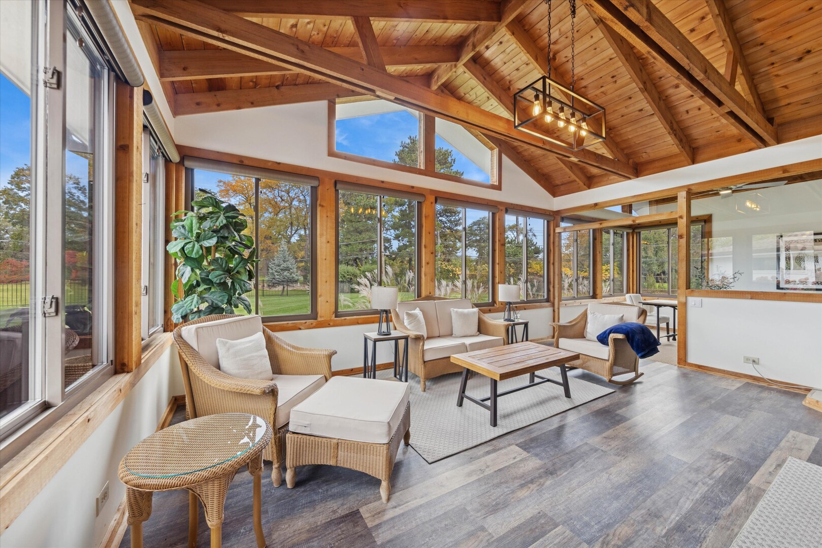 3N339 N Emroy Avenue