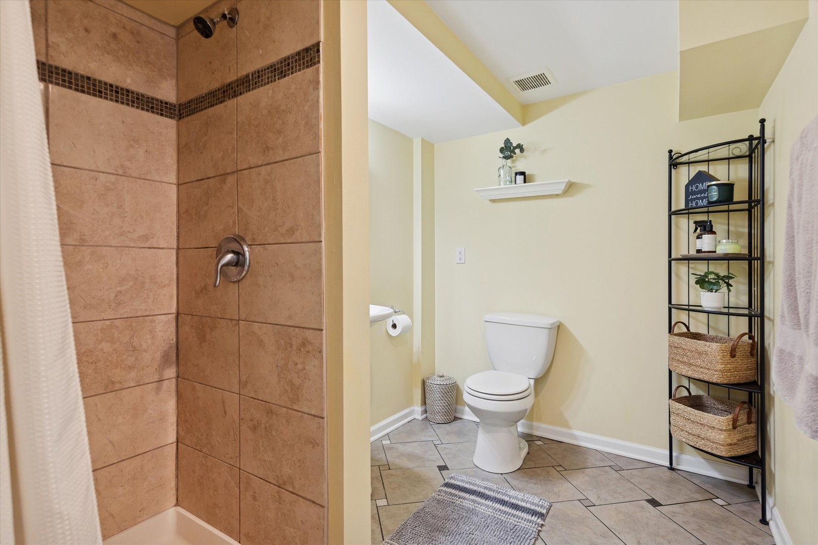 31 E Washington Boulevard