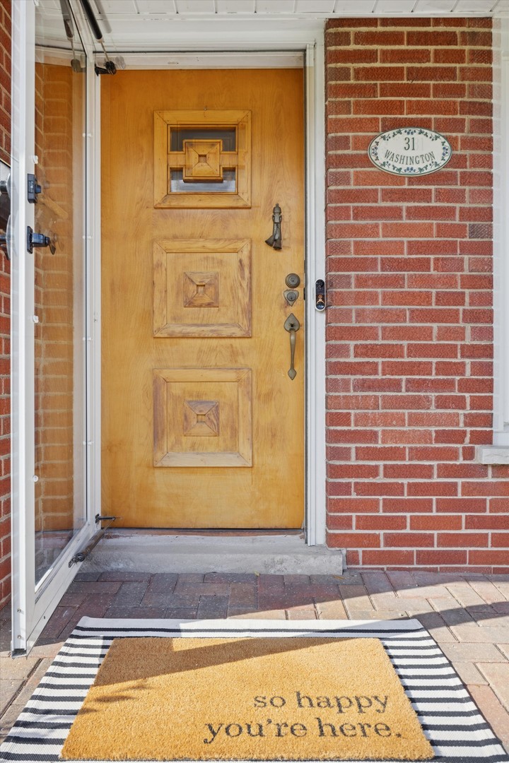 31 E Washington Boulevard