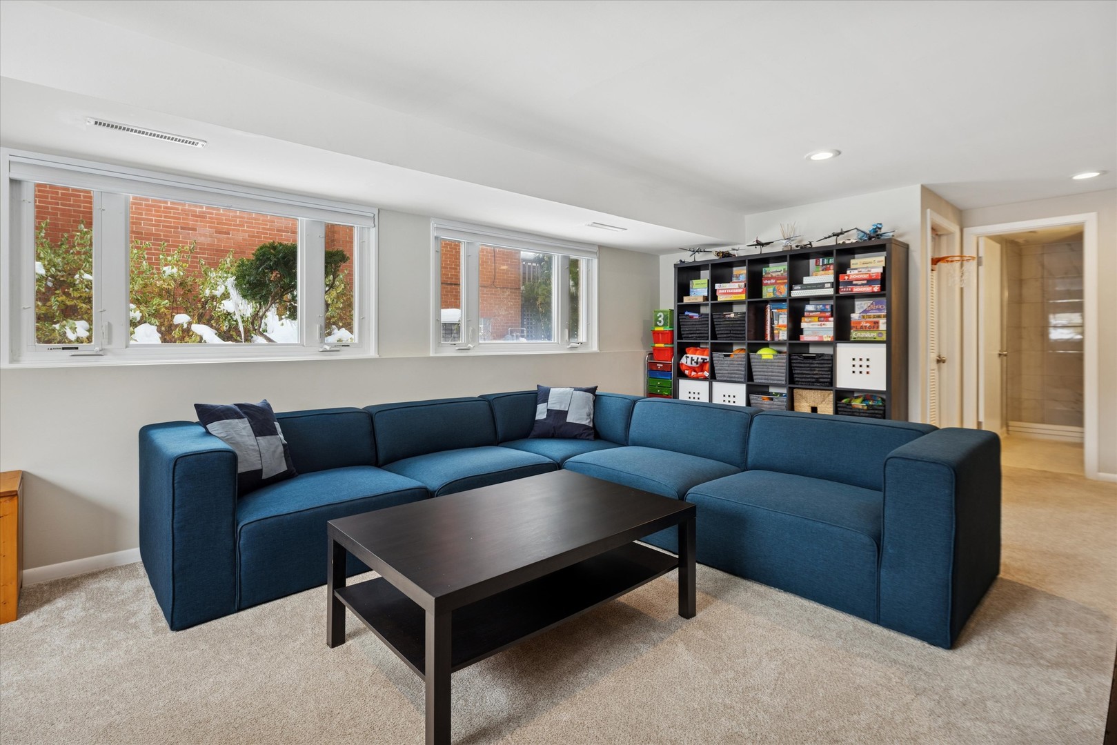 120 S Fairlane Avenue