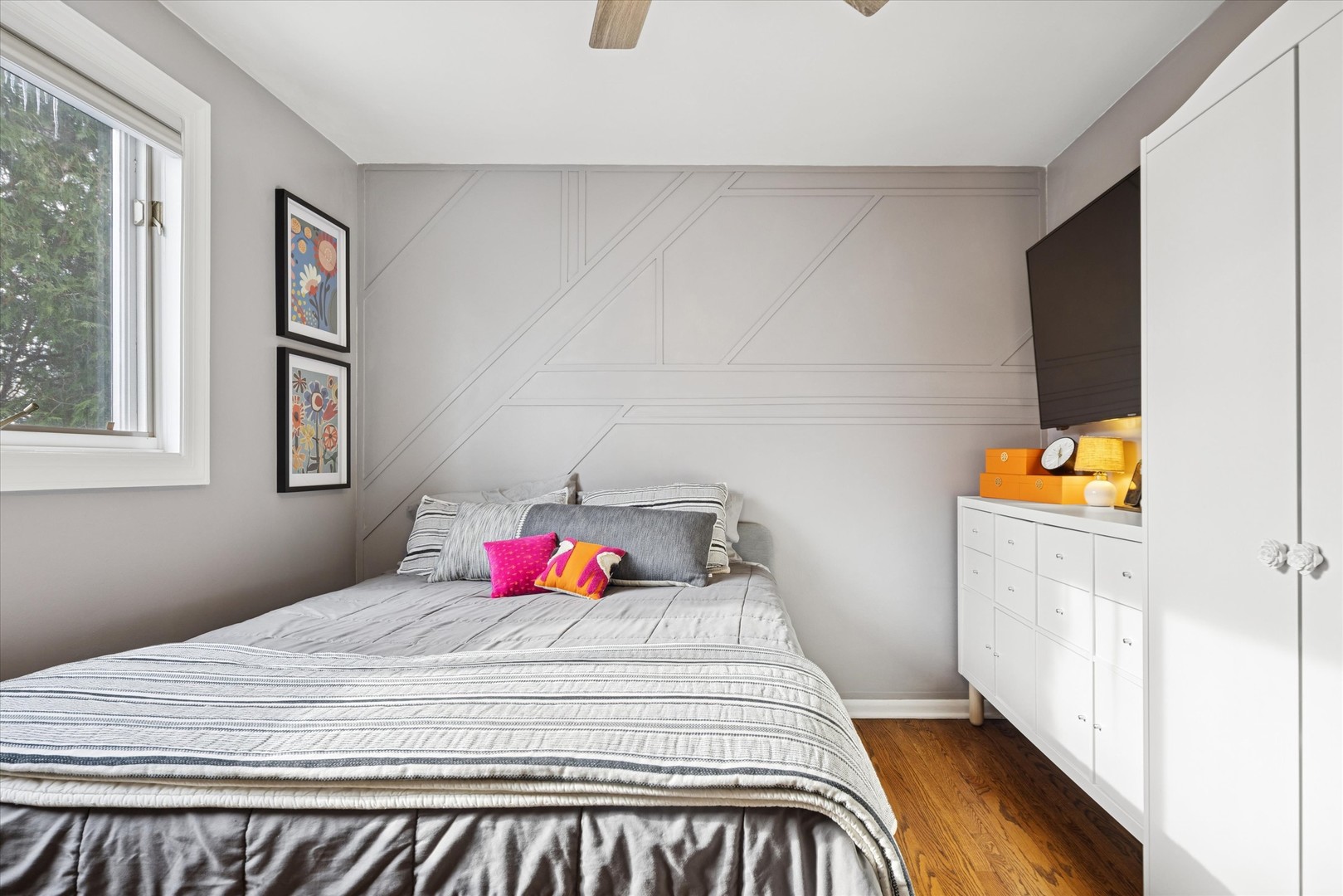 120 S Fairlane Avenue