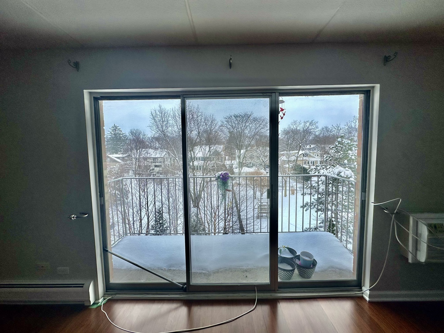 5125 Blodgett Avenue Unit: 418