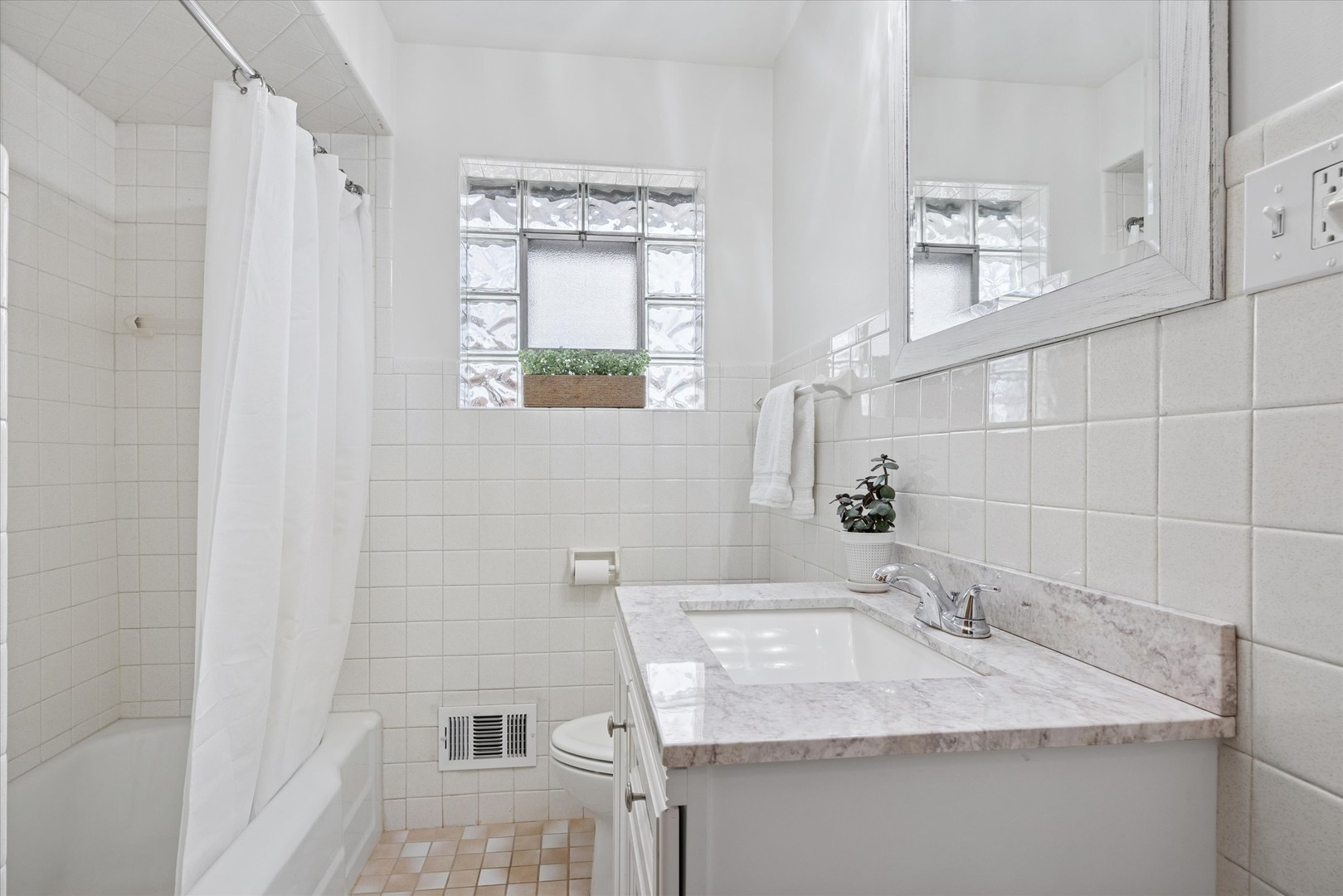 309 N Clinton Avenue