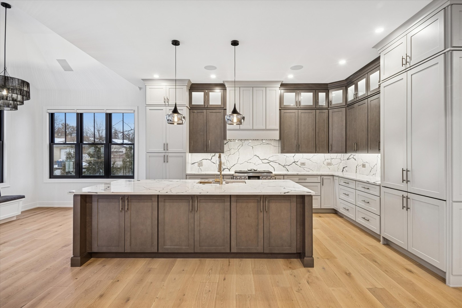 284 N Highland Avenue