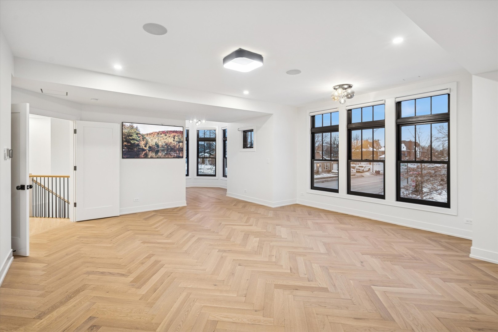 284 N Highland Avenue