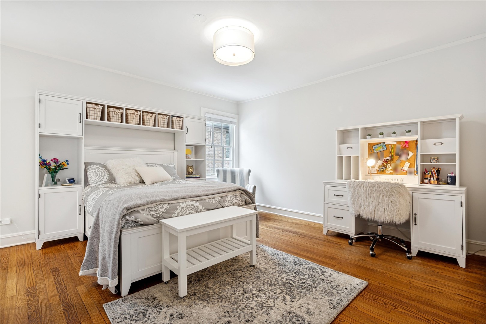 254 W Claremont Street