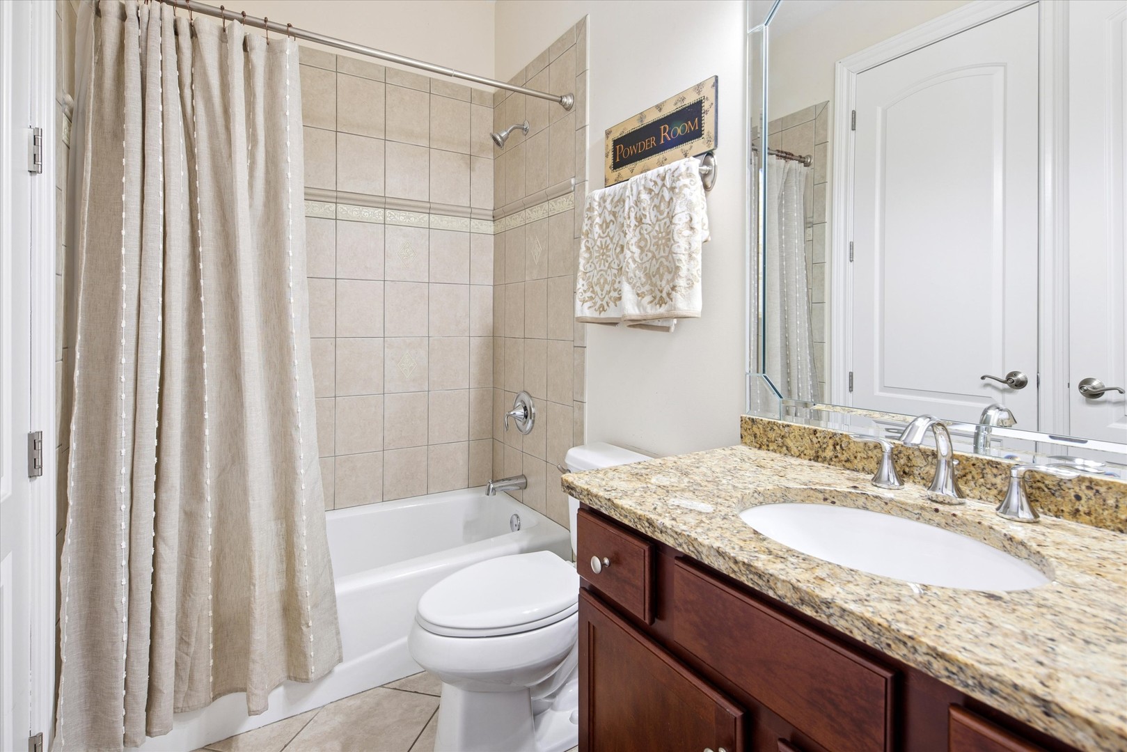 594 S Fairfield Avenue