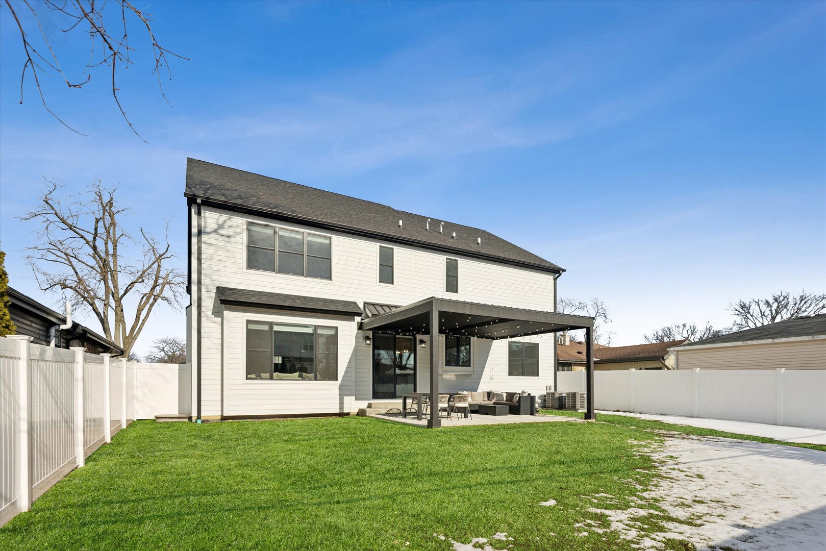 432 N Ridgeland Avenue