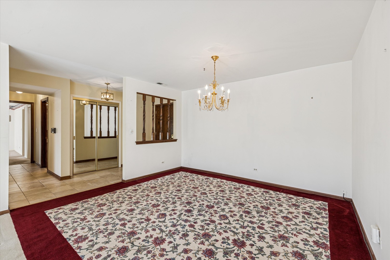 1S150 Spring Road Unit: 2I