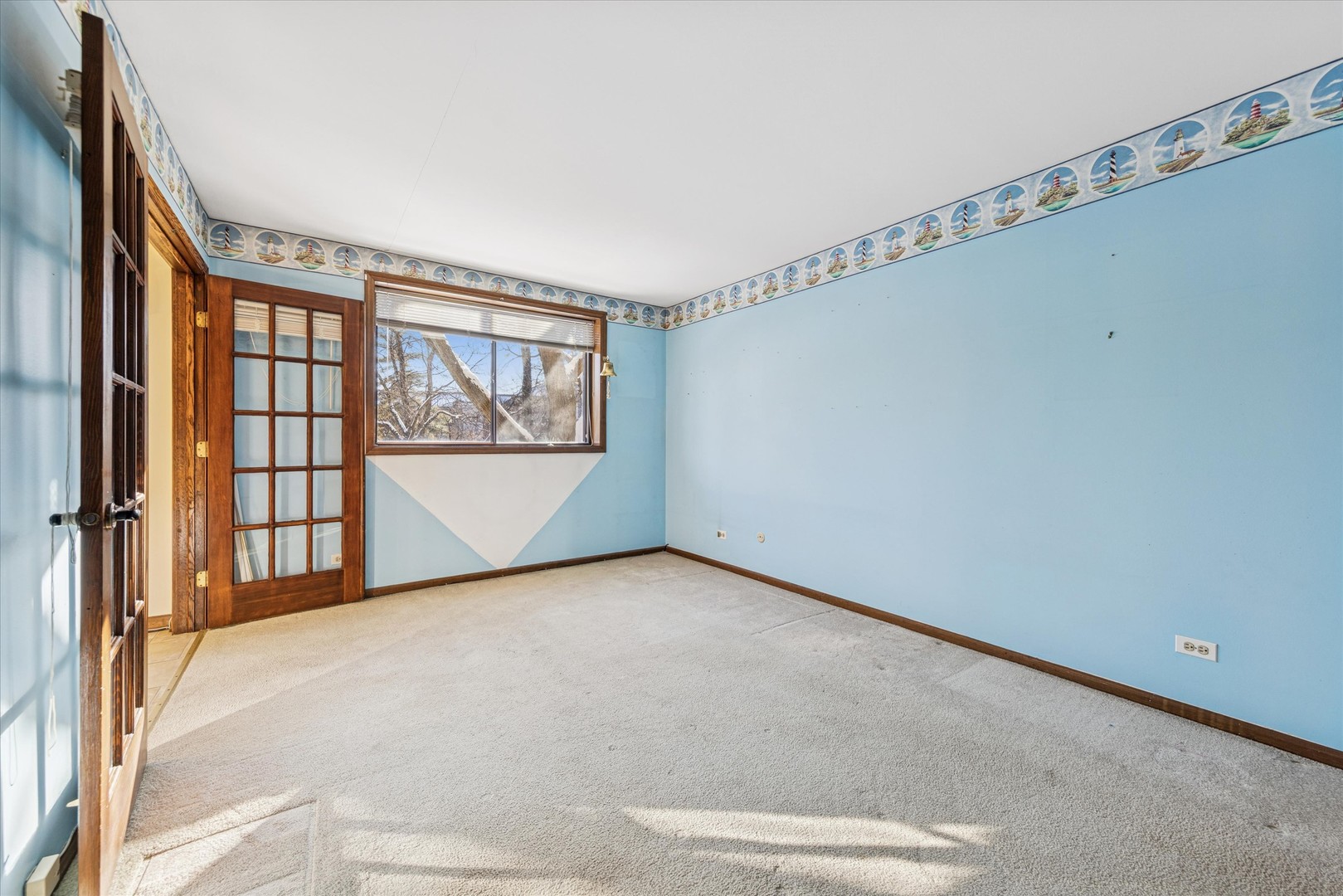 1S150 Spring Road Unit: 2I