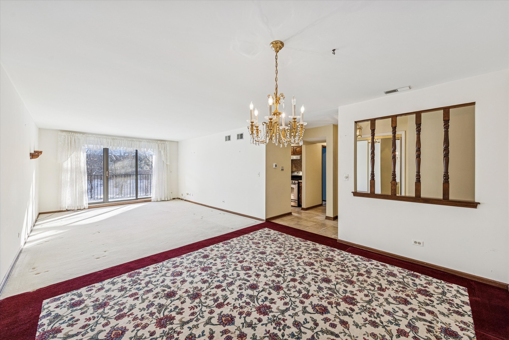 1S150 Spring Road Unit: 2I