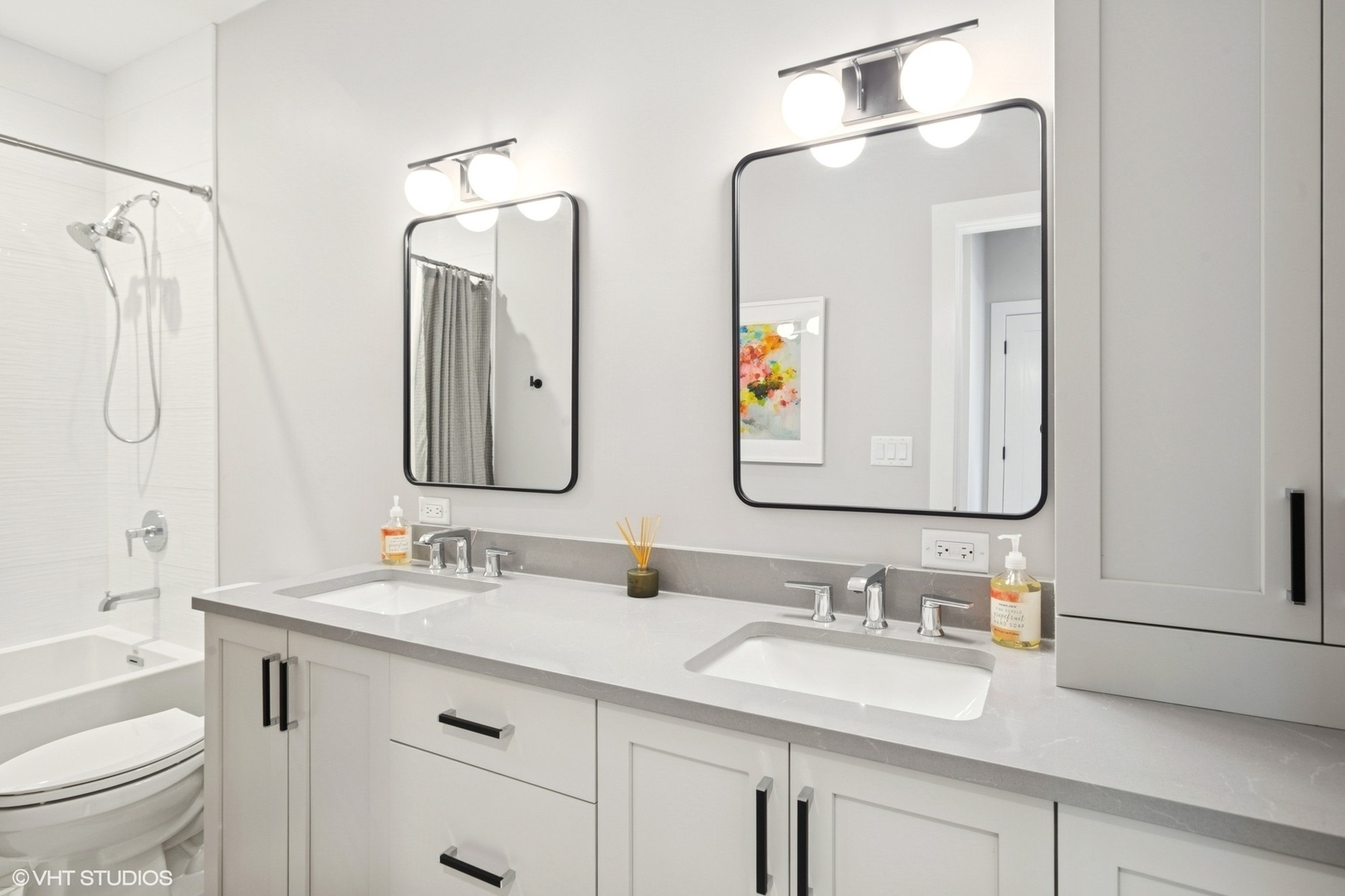 274 N Addison Avenue