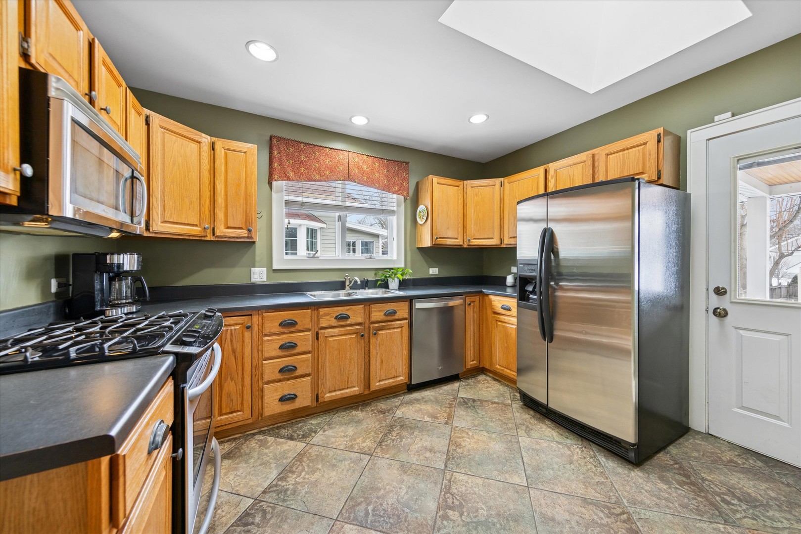 175 N Berteau Avenue