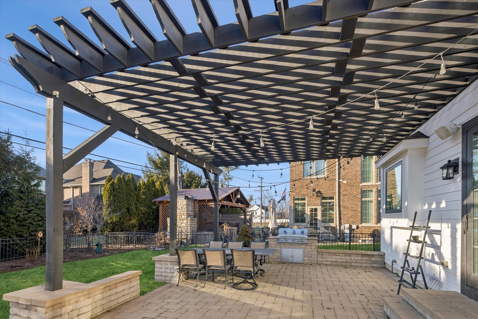 502 S Fairview Avenue