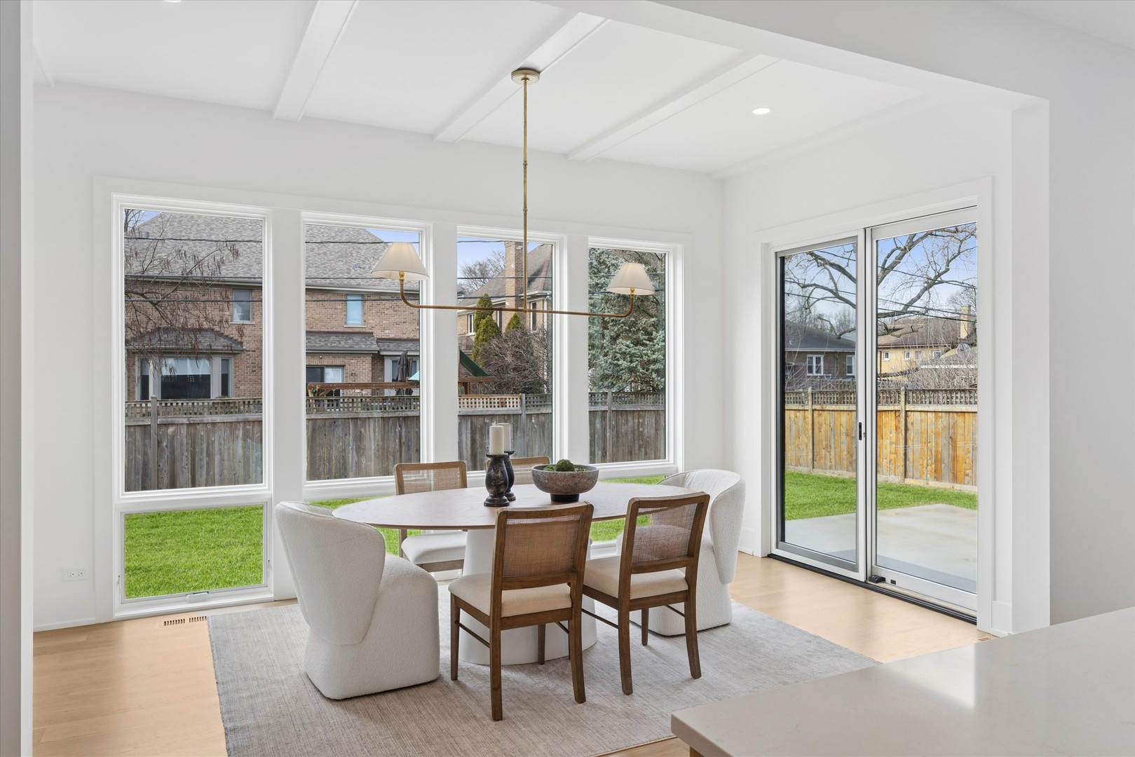 580 S Kearsage Avenue