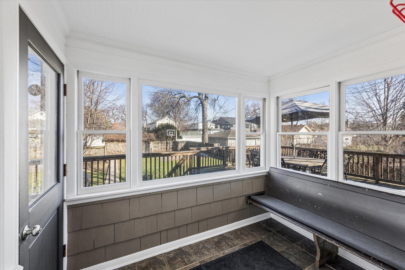 293 N Illinois Street