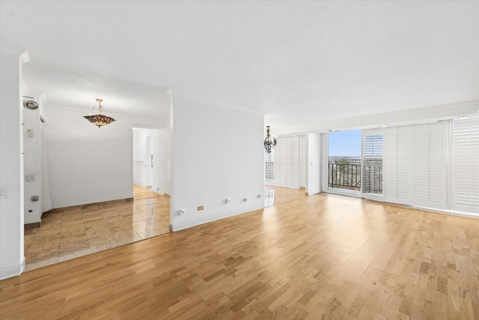 2 S ATRIUM Way Unit: 603