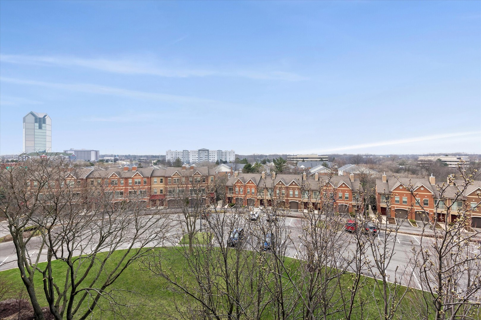 2 S ATRIUM Way Unit: 603