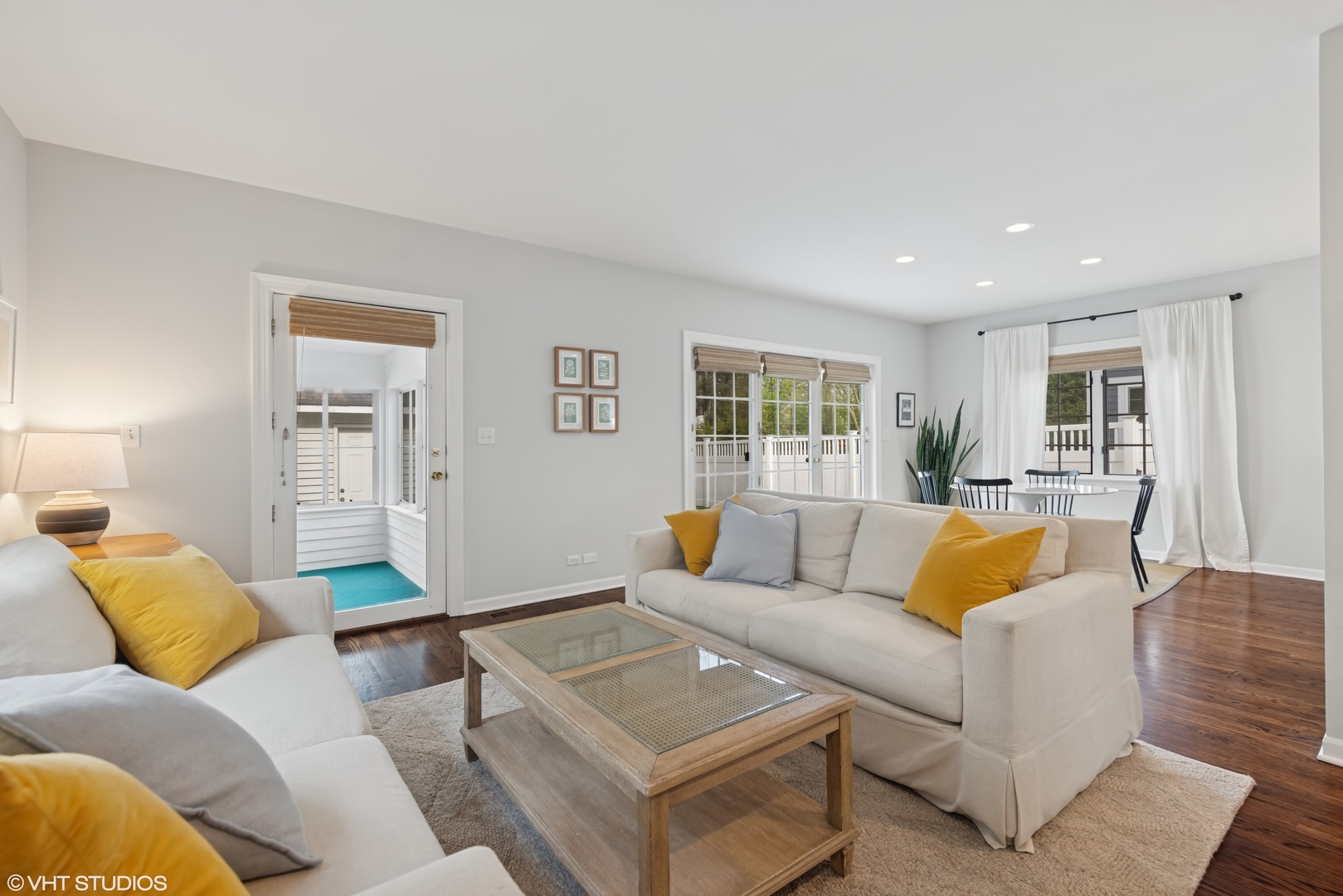 324 S Poplar Avenue E