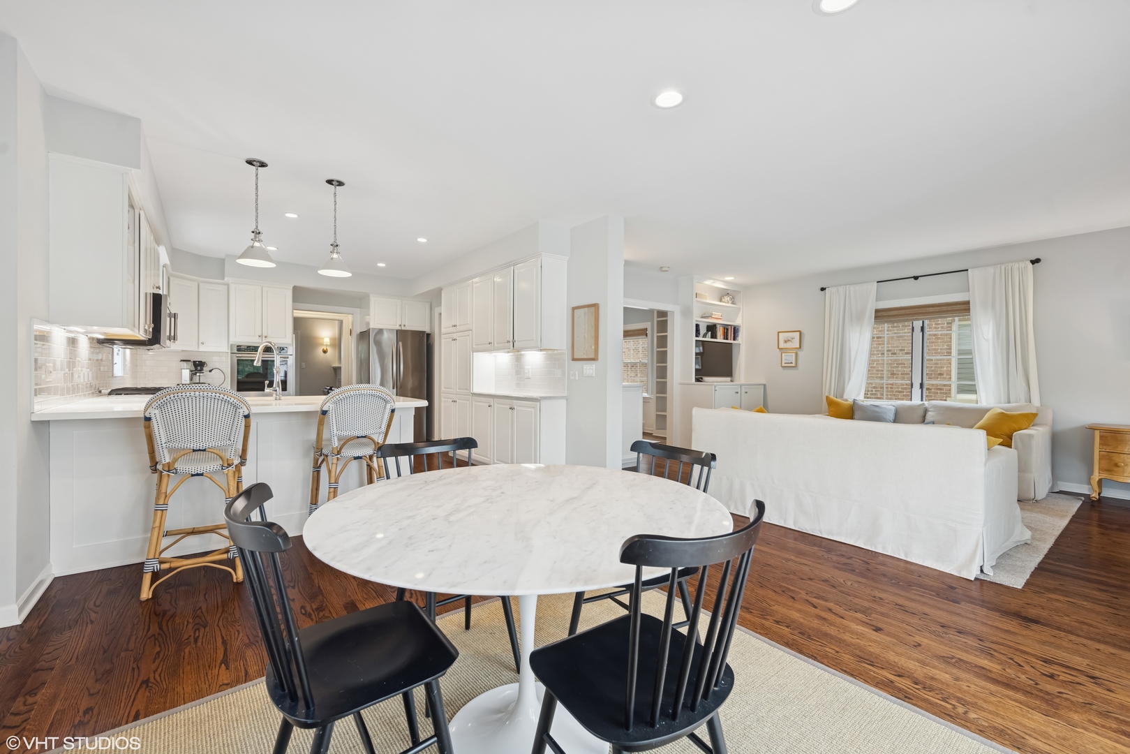 324 S Poplar Avenue E