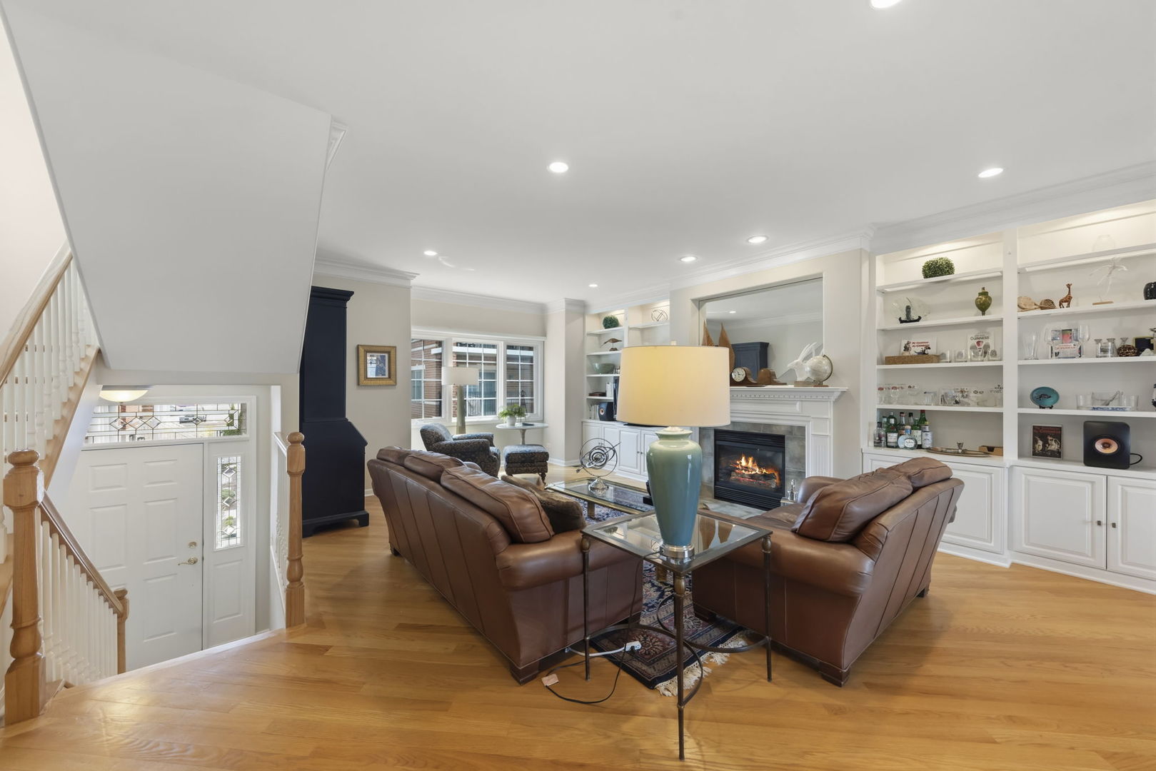 216 N Addison Avenue