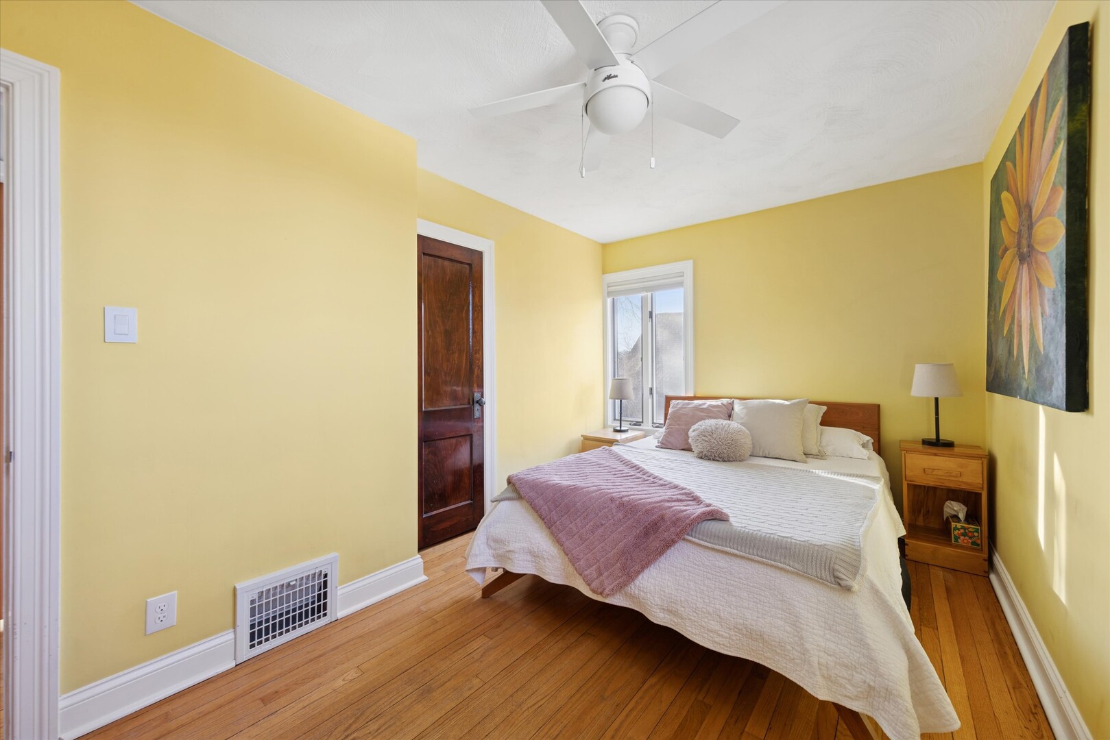 275 W North Avenue