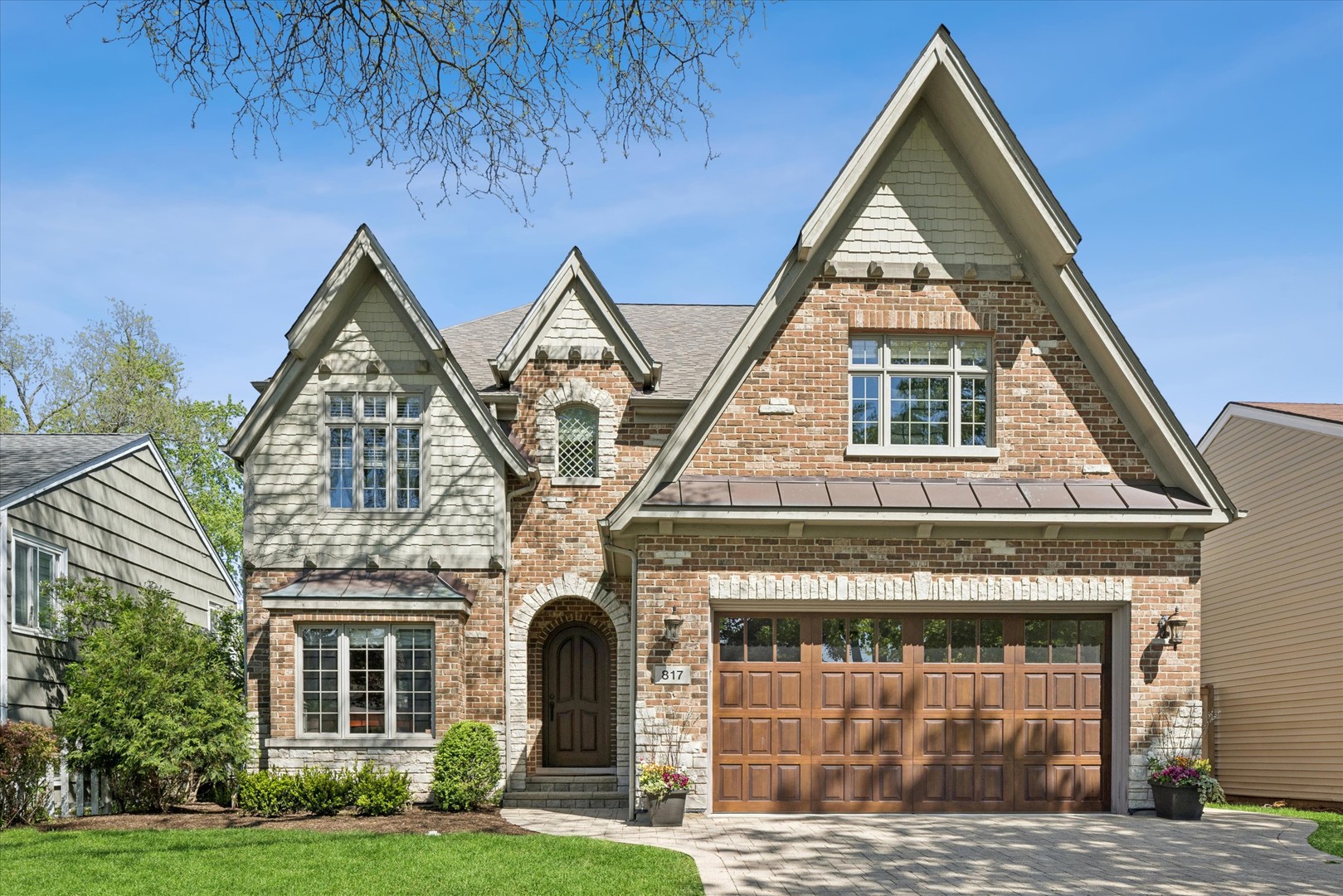 817 S Fairfield Avenue