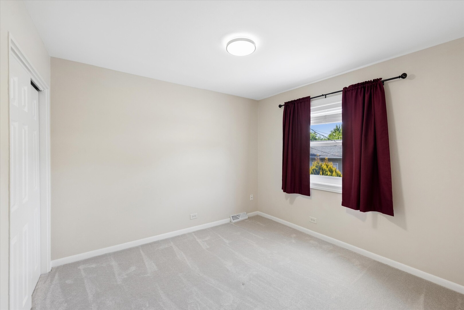 408 W Commonwealth Lane