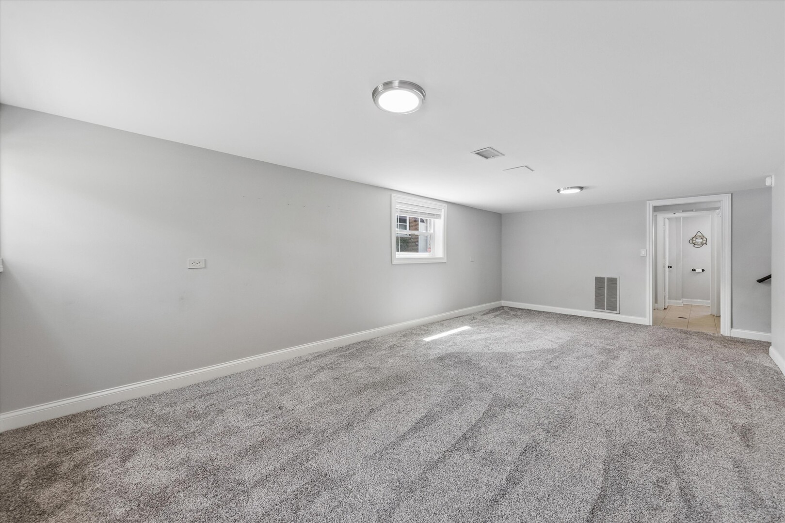 408 W Commonwealth Lane