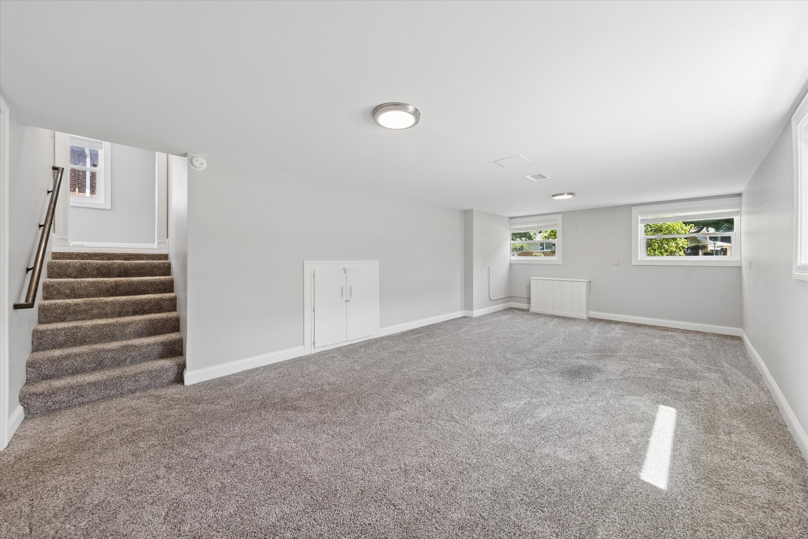 408 W Commonwealth Lane