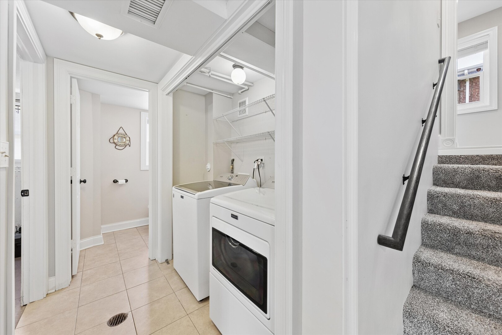 408 W Commonwealth Lane