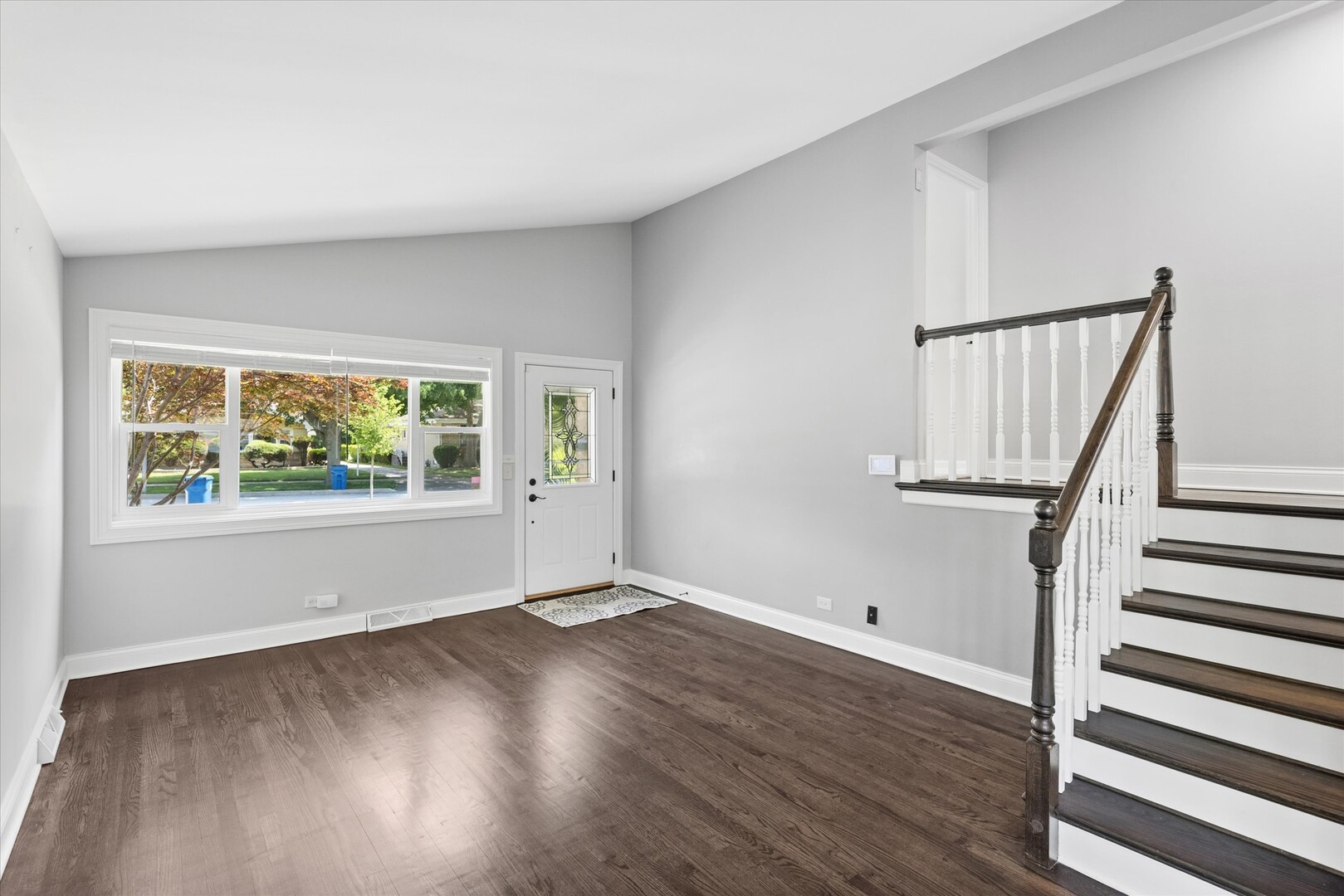408 W Commonwealth Lane