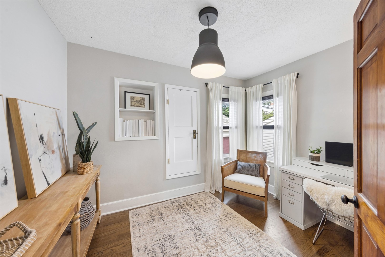314 S Brewster Avenue