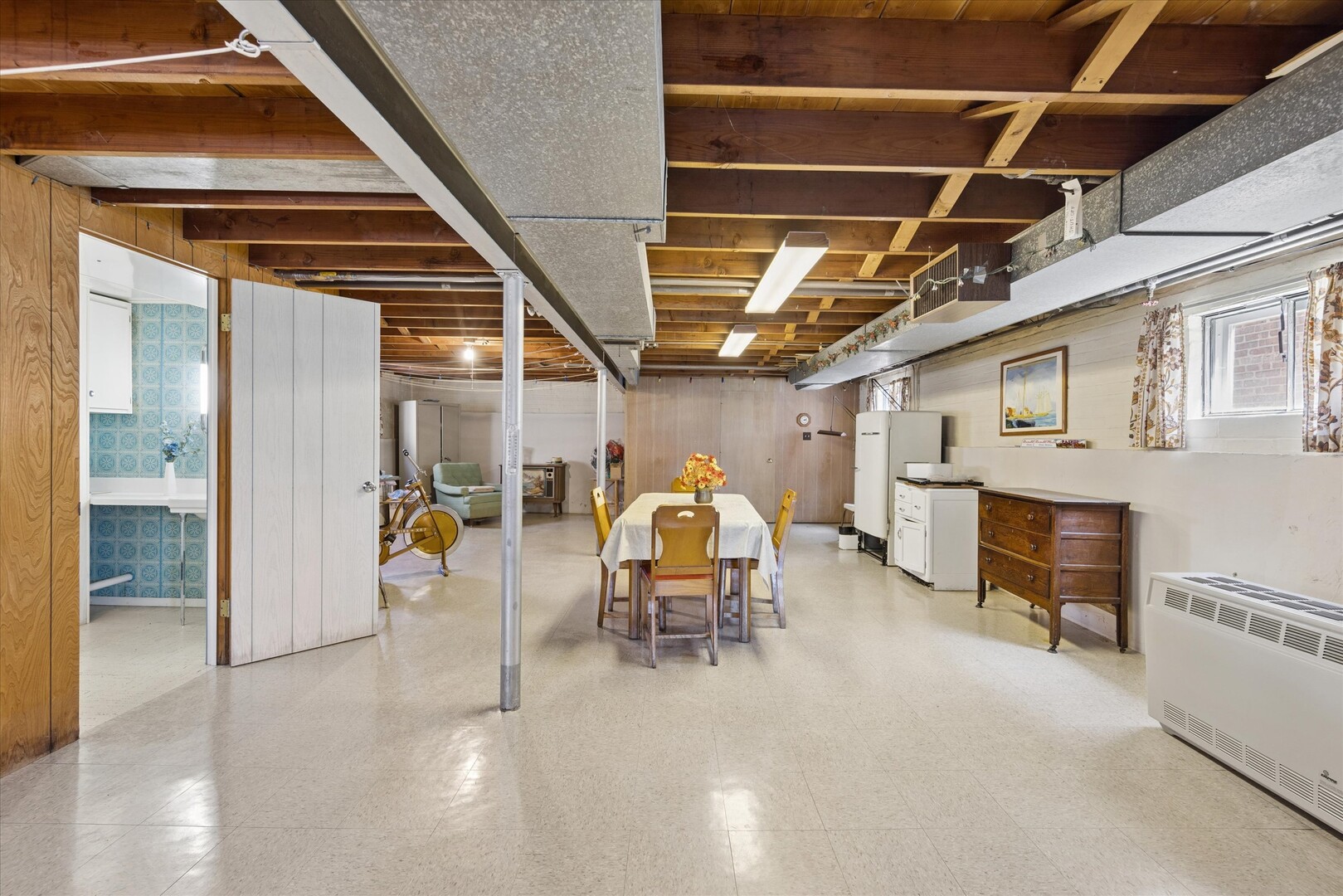 3402 S 58th Court