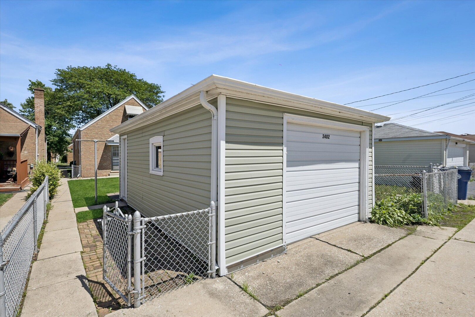 3402 S 58th Court