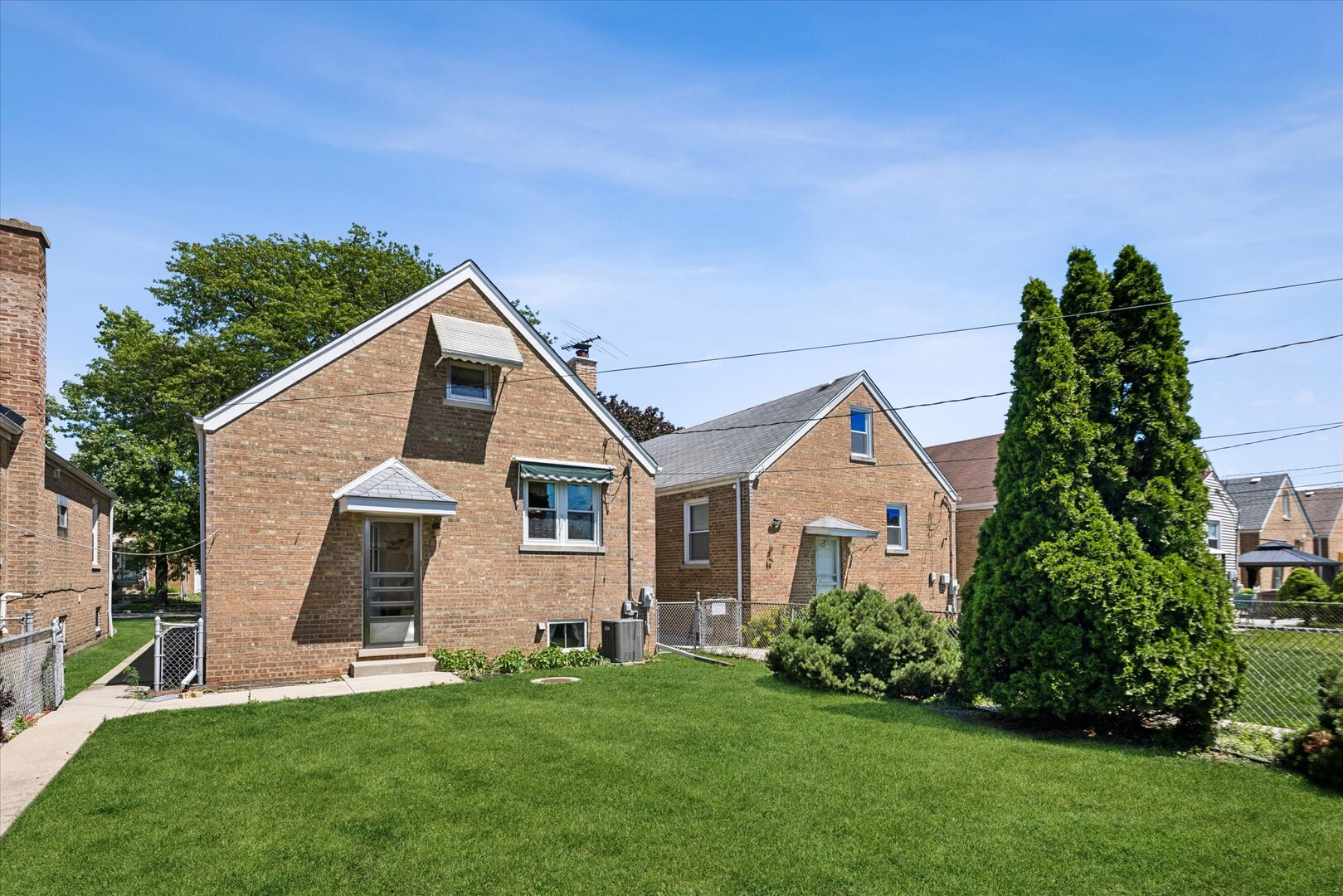 3402 S 58th Court
