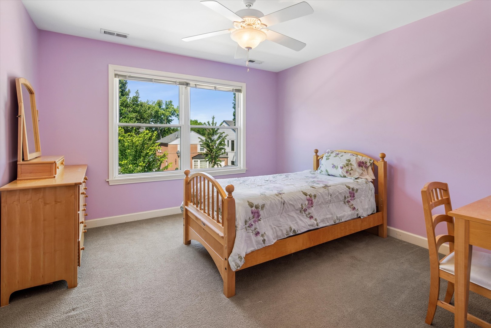 605 S Fern Avenue